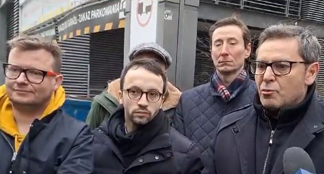 TVP domaga się 1,3 mln zł od Adamczyka, Pereiry i Tulickiego