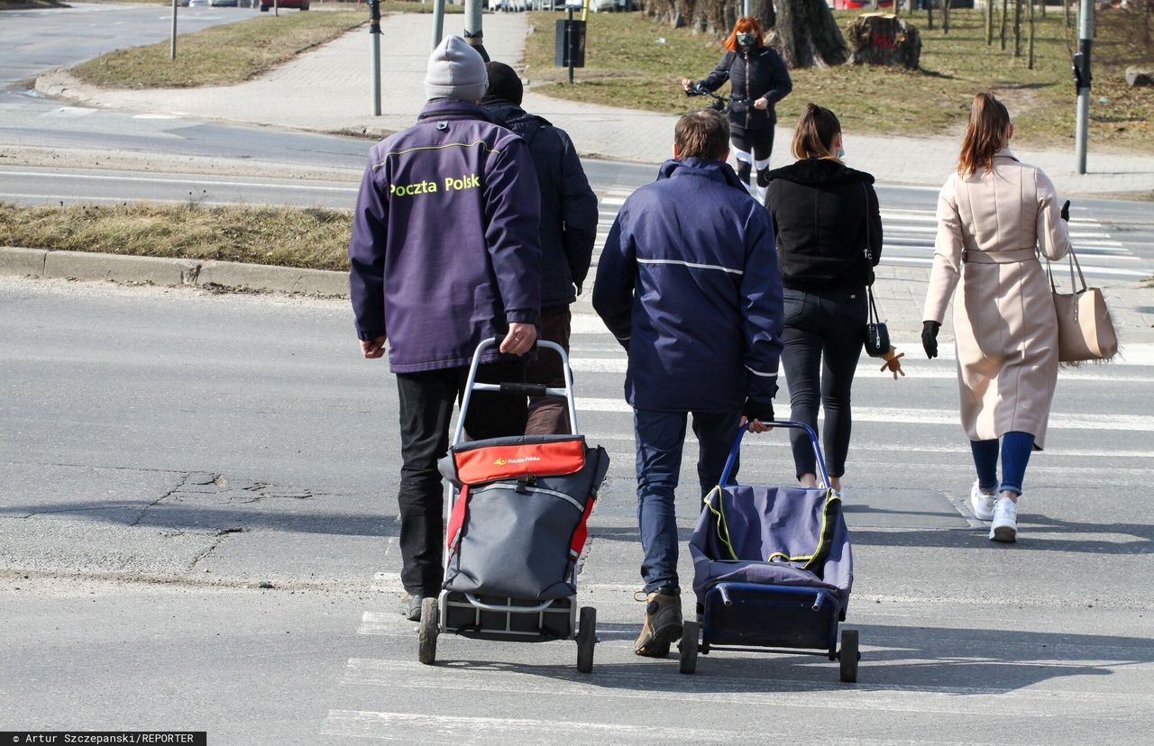 Trzynaste emerytury trafią za pośrednictwem Poczty do 2 mln Polaków