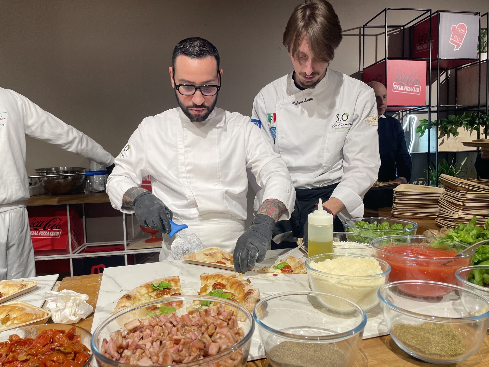 Neapolitańczycy bardzo dbają o jakość swojej pizzy