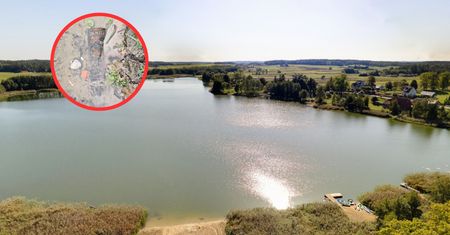 Odkrycie przy brzegu jeziora pod Giżyckiem. Spacerowicz natychmiast wezwał służby