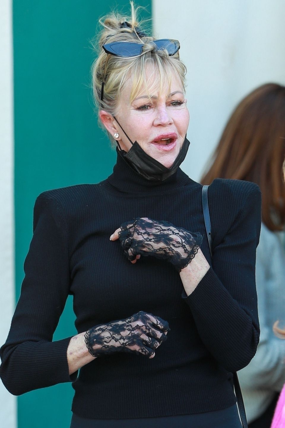 Melanie Griffith zmierza na lunch z przyjaciółką