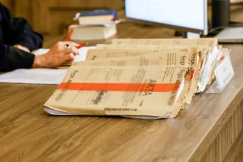 Mieli w walizkach po 40 kg marihuany. Jest wyrok w sprawie Brytyjczyków