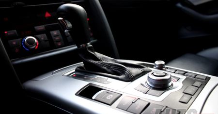 Skrzynie Multitronic w modelach Audi. Jak rozpoznać przekładnię przy zakupie auta?