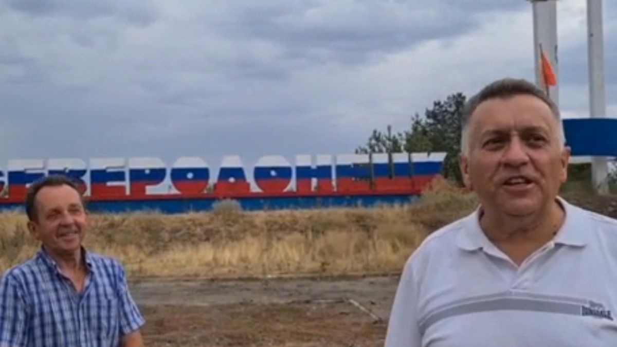 Siły rosyjskie przemalowały znak miasta Siewierodonieck na kolory flagi Rosji 