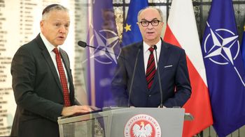 "Amerykańscy żołnierze nie stacjonują tu za darmo". Wrze po wpisach ambasadora USA [OPINIA]