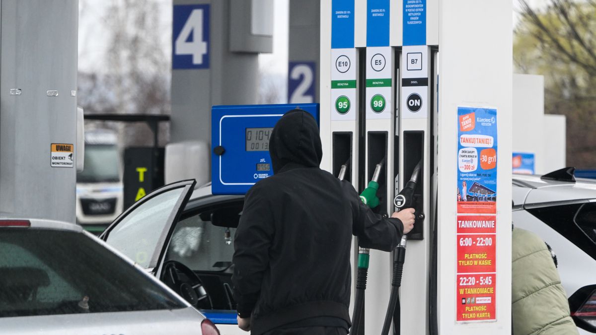 Ceny maksymalne paliw od soboty do poniedziałku.