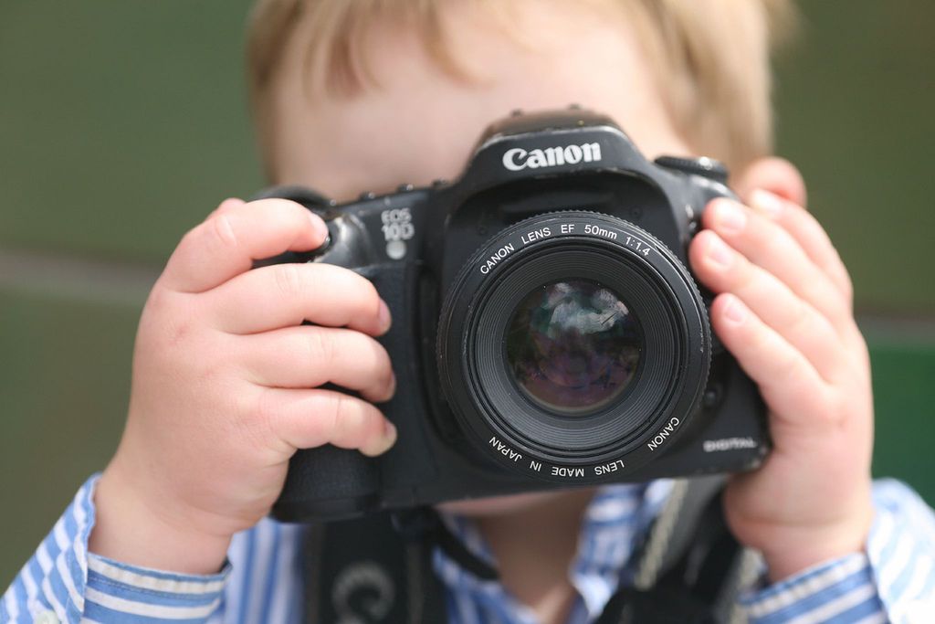 10 pomysłów na zainteresowanie dziecka fotografią 1