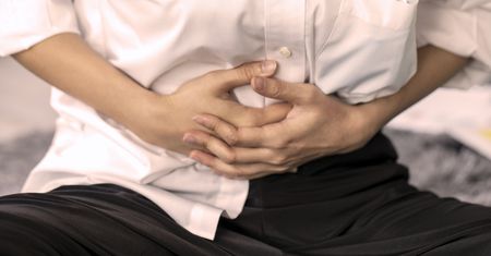 Chciał usprawiedliwić córkę. Dla szkoły silne bóle menstruacyjne to nie wymówka