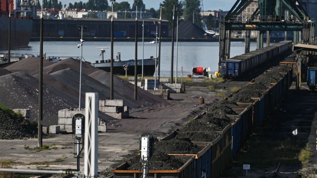 Jakiej jakości węgiel trafia do Polski? Wiceminister zabrał głos. Zdj. ilustracyjne