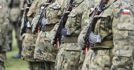 Obowiązkowe szkolenia wojskowe dla mężczyzn. Polacy zabrali głos