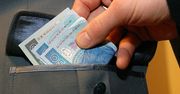Nietrzeźwy kierowca próbował wręczyć łapówkę ostrowieckiej drogówce