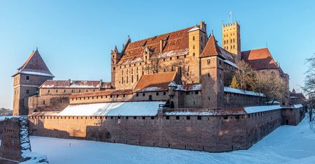 Ceglany gigant odżył. "W PRL-u na gości nie czekały takie atrakcje jak dziś"