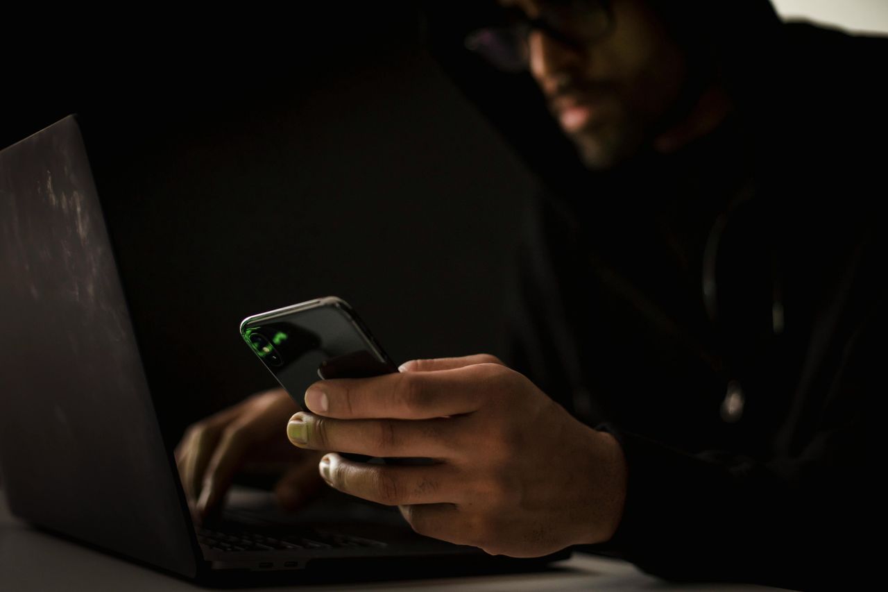 Świebodzin: Kolejne oszustwa internetowe. Dwie osoby straciły spore pieniądze