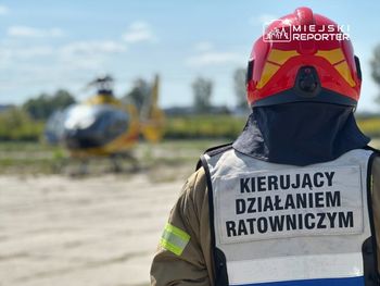 Wypadek na S7. Dwie osoby w szpitalu, lądował śmigłowiec LPR
