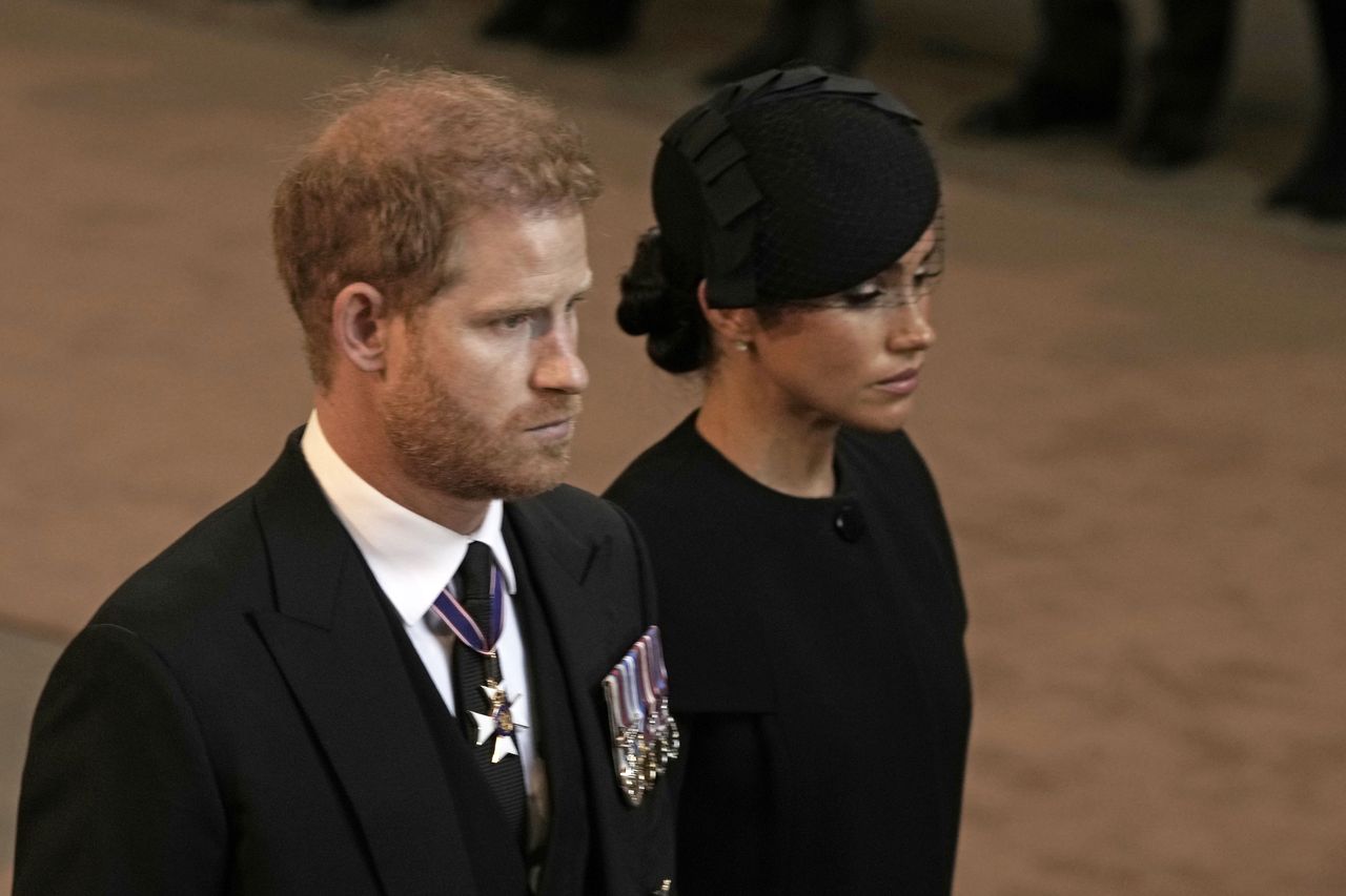 Wnuczka Nelsona Mandeli skrytykowała Meghan i Harry'ego