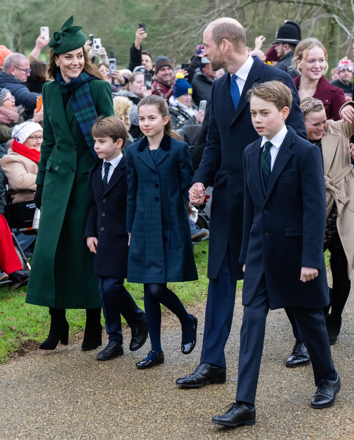 Rodzina królewska podczas nabożeństwa w Sandringham