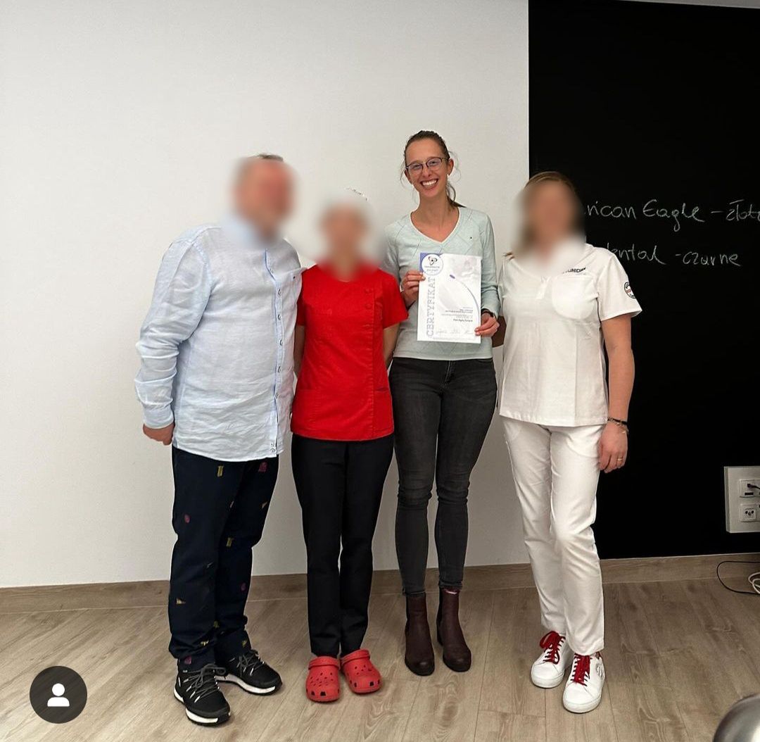 Agata Świątek jest dentystką
