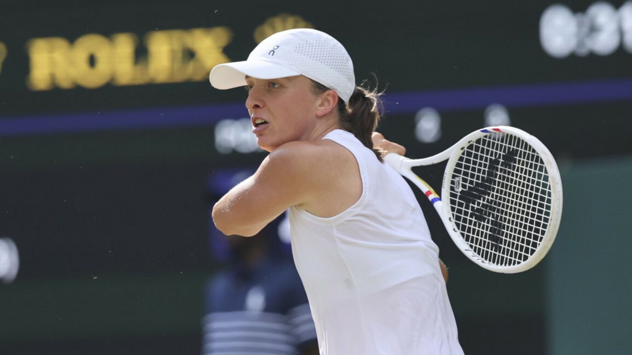 Finał Wimbledonu za nami. Iga Świątek TRIUMFOWAŁA! [WYNIK MECZU]
