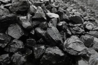 W sierpniu spadło wydobycie węgla. "Produkcja i sprzedaż były najniższe w tym roku"