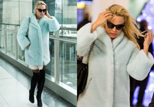 Zmęczona Pamela Anderson na lotnisku 