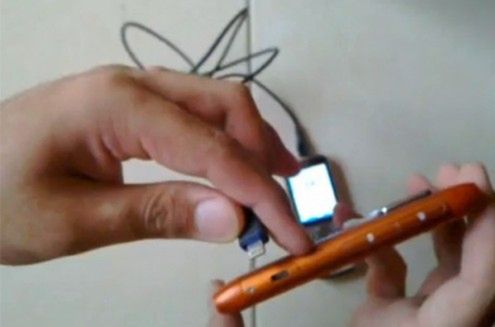 Nokia N8 odczytuje pendrive i inną komórkę przez USB [wideo]