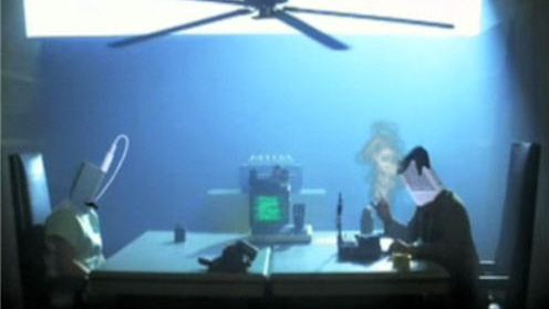 Czy iPody śnią o elektronicznych owcach? Kindle 2 i iPod shuffle w scenie z Łowcy Androidów 1