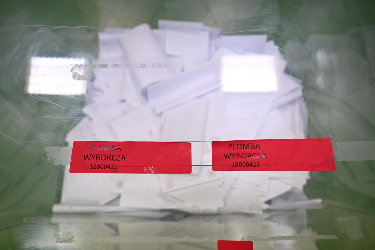 Wybory samorządowe frekwencyjną klapą? Najnowszy sondaż