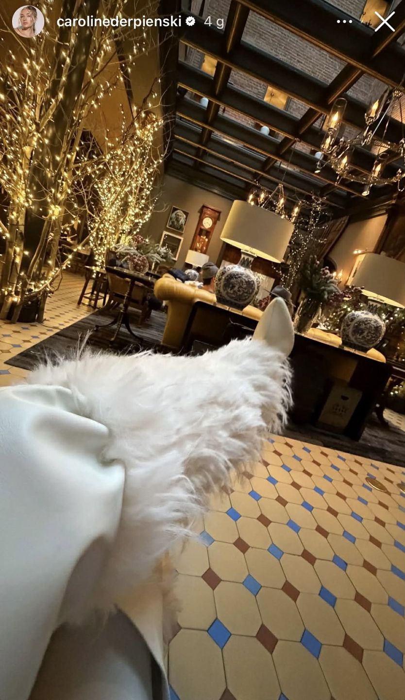 Caroline Derpienski w Aspen