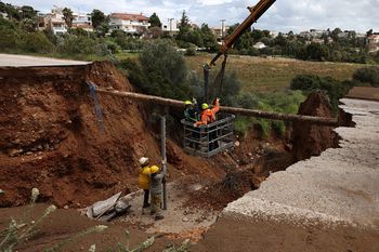 Tragedia w Grecji. Polak porwany przez nurt wody