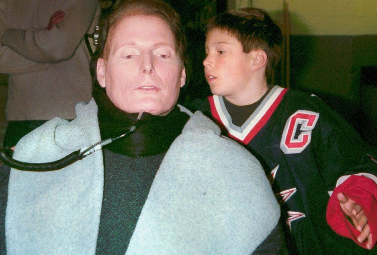Syn Christophera Reeve'a wygląda jak ojciec. 