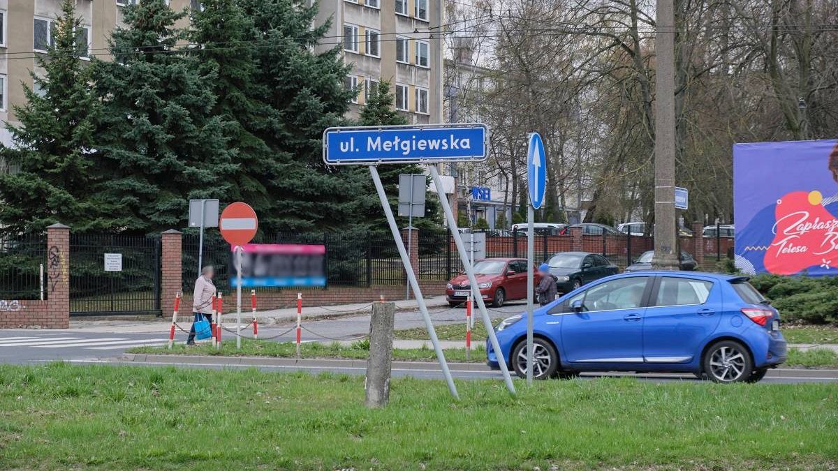 Skrzyżowanie ul. Mełgiewskiej i ul. Frezerów