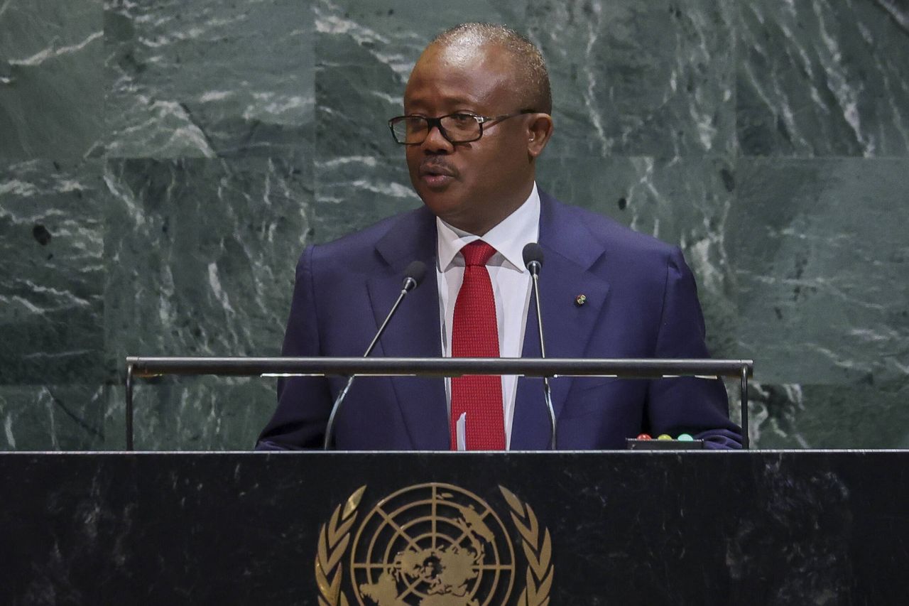 5 mln euro w samolocie. Na pokładzie żona obalonego prezydenta Gwinei Bissau