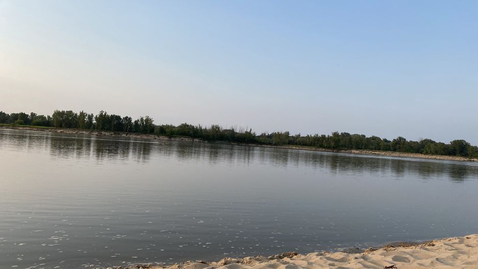 Warszawa. W piątek i w sobotę dużo słońca i wspaniała pogoda, zachęcająca do wakacyjnych aktywności. W niedzielę jednak może troszkę popadać