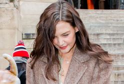 Katie Holmes niczego się nie wstydzi. Nie przejmuje się rozstępami na brzuchu