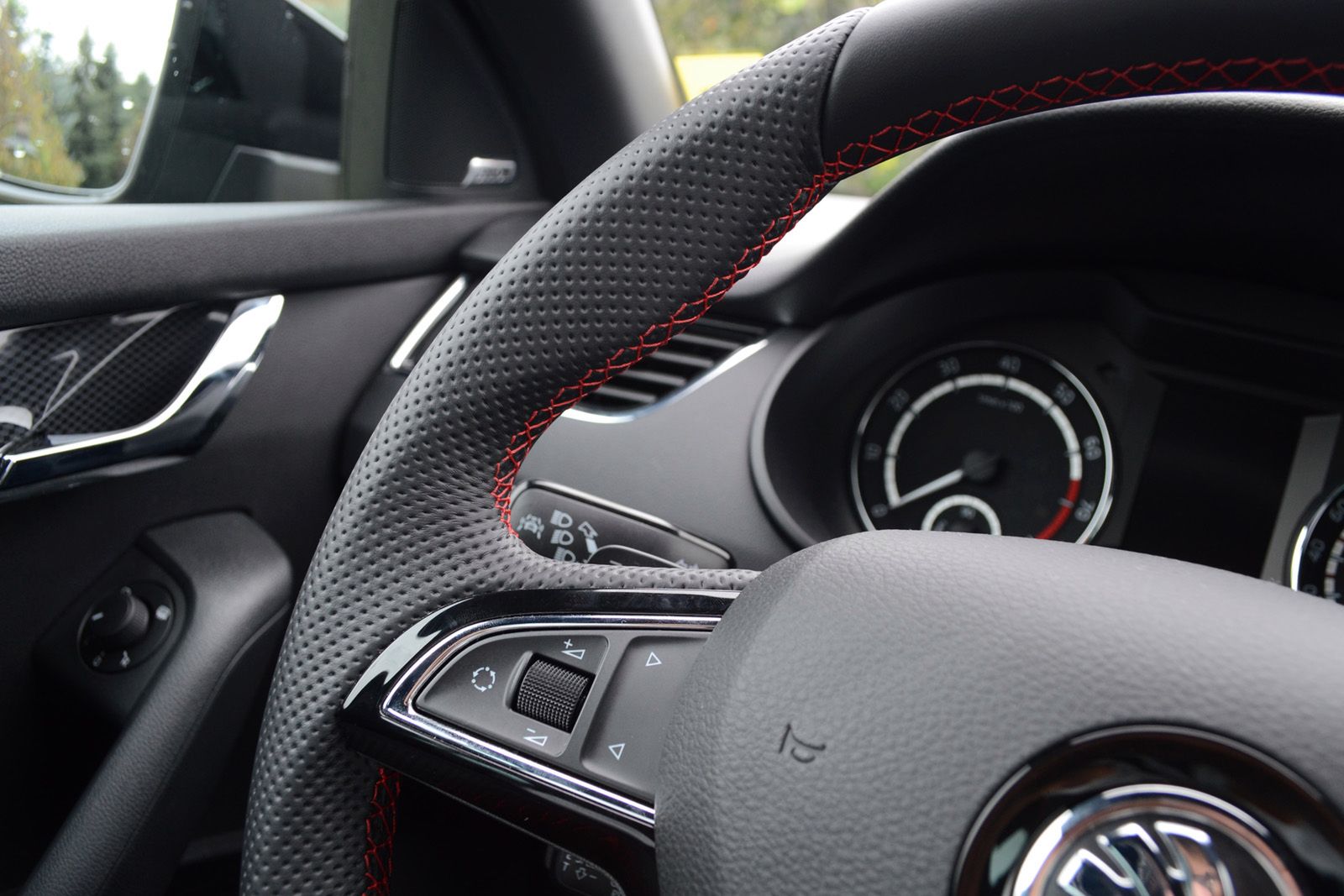 Test Škoda Octavia RS 2.0 TSI – men in black 20