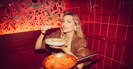 Parapetówka w Food Hallu Stary Browar – Gwiazdy kulinarne i darmowe degustacje