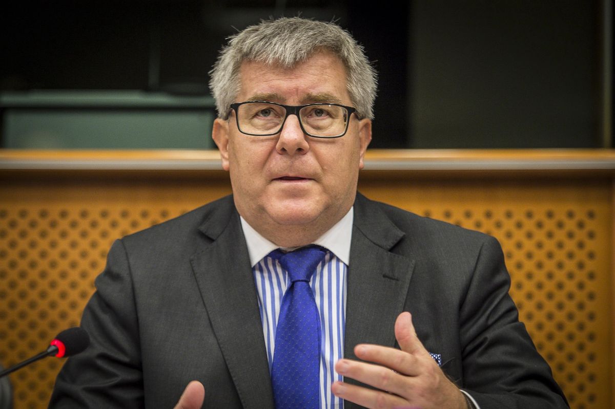 Ryszard Czarnecki odpiera zarzuty wiceprzewodniczącej KE