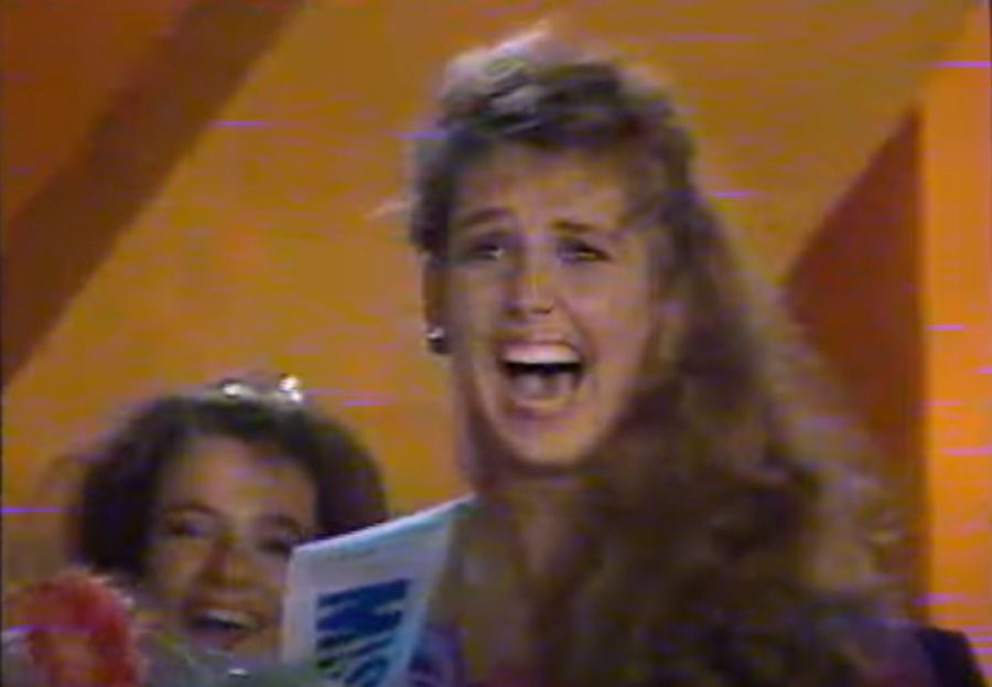 Ewa Wachowicz wygrywa konkurs w Miss Polonia 1992