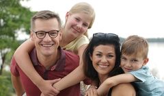 TVP1 i TVN liderami, spadki oglądalności stacji newsowych. „M jak miłość” hitem