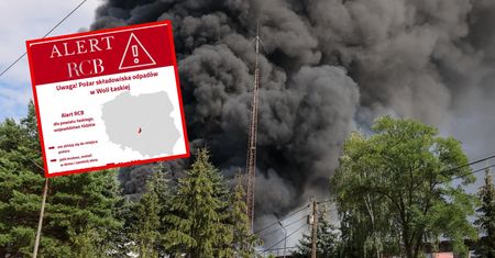 Słup dymu koło Łodzi. Mieszkańcy dostali SMS-y. "Nie wychodź z domu"