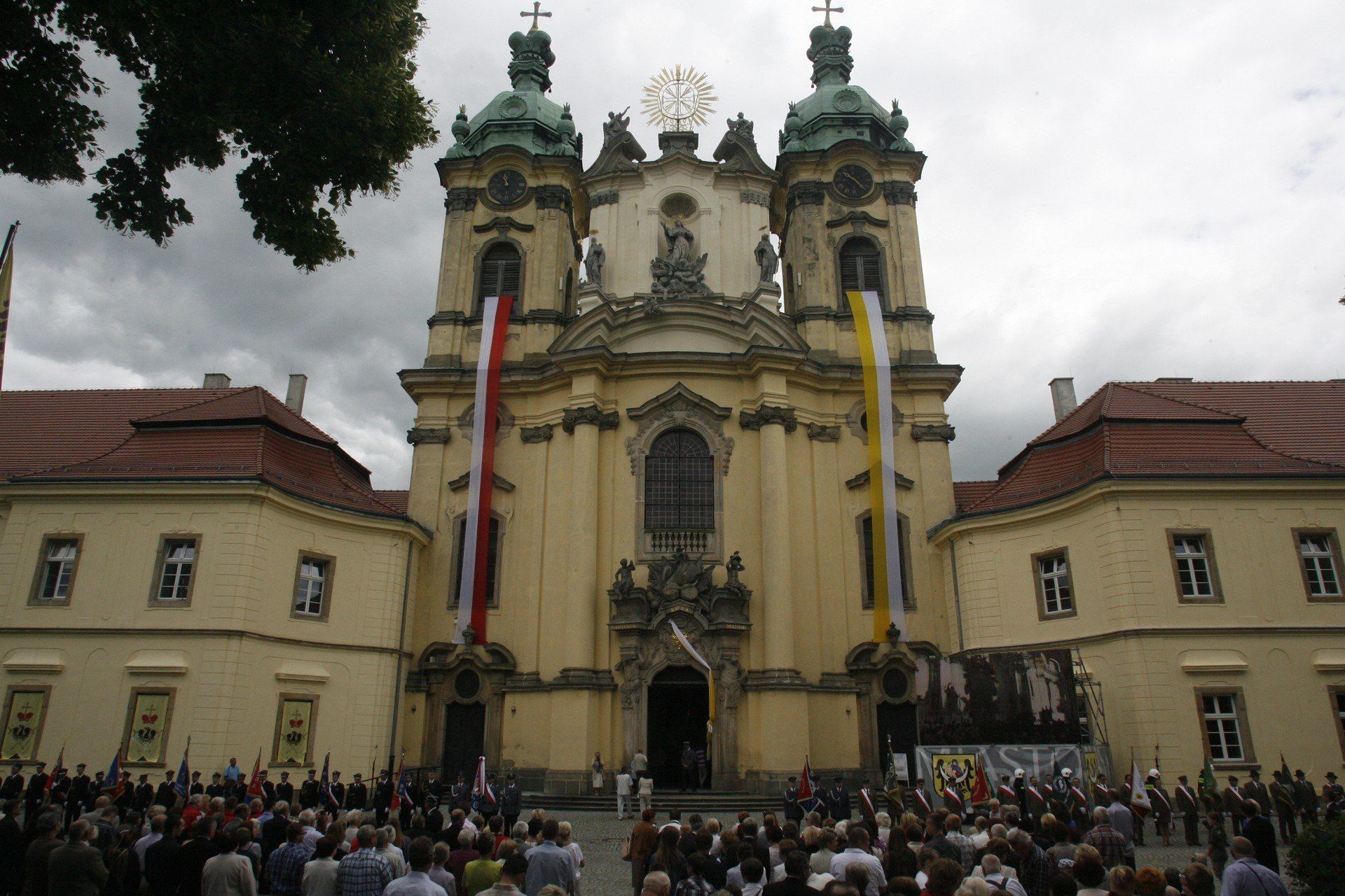 Urząd Stanu Cywilnego w Legnickim Polu. Radni zadecydowali, a zyskają mieszkańcy