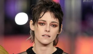 Kristen Stewart założyła "nagą sukienkę". Fotoreporterzy tylko czekali na wpadkę