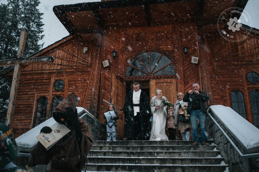 Dawno, dawno temu w odległej galaktyce... odbył się ślub - zdjęcia z ceremonii w klimacie Star Wars 27