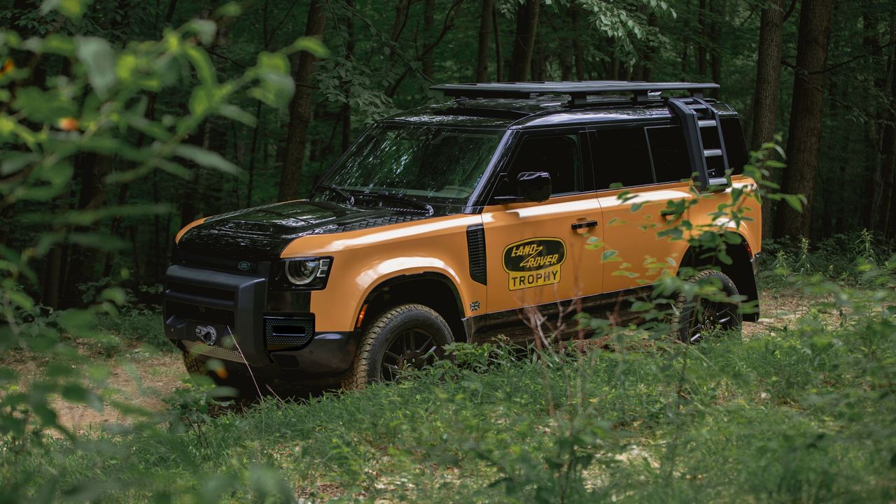 Land Rover Defender Trophy nawiązuje do kultowej legendy. Chętni muszą się spieszyć