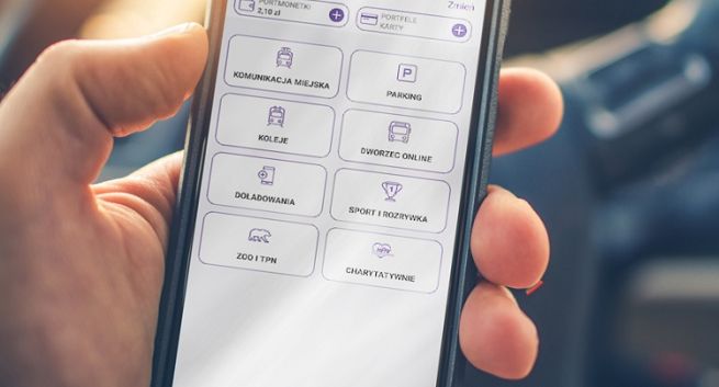 Zapłacimy kryptowalutami za bilety i parkowanie? mPay ma umowę z Rafałem Zaorskim