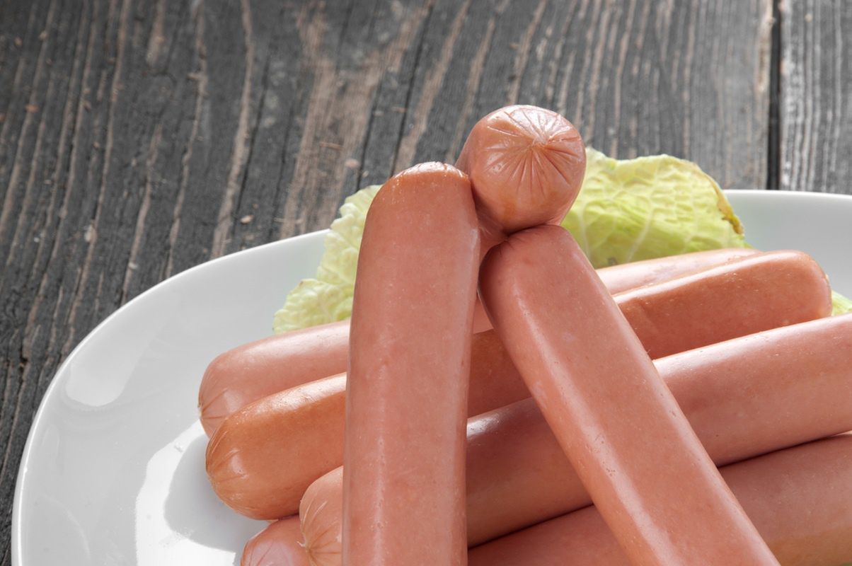 Czy można jeść zimne parówki? Rozwiewamy wątpliwości raz na zawsze