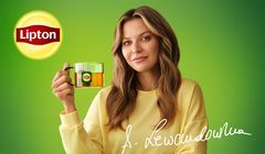 Anna Lewandowska reklamuje zielone herbaty Lipton
