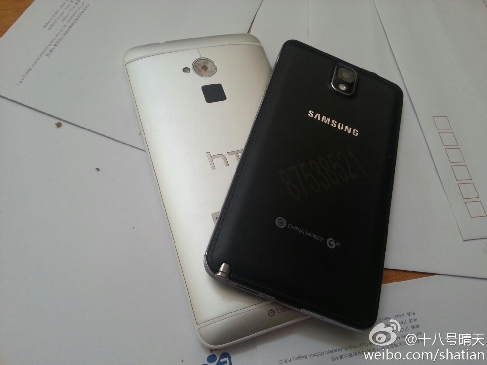 W skrócie: Conan O'Brien naśmiewa się z iOS 7, prawdziwy złoty iPhone w sprzedaży, Nokia z Androidem wciąż aktualna 3