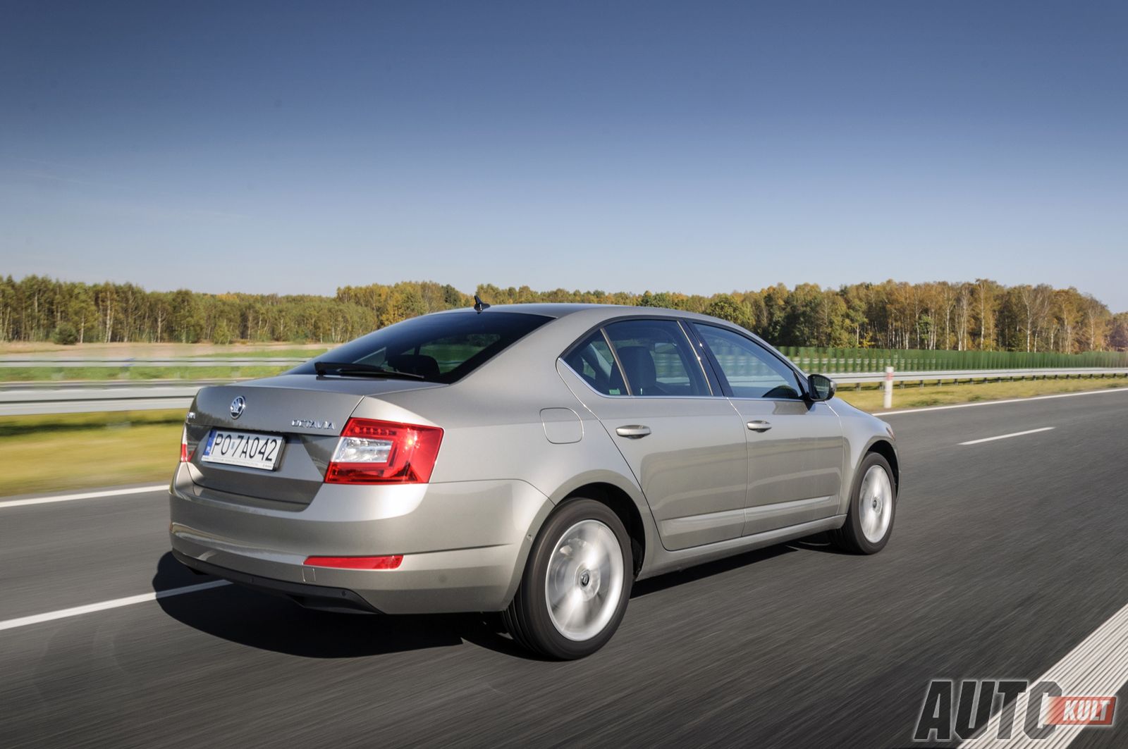 Škoda Octavia 1,2 TSI DSG Ambition - galeria zdjęć 12