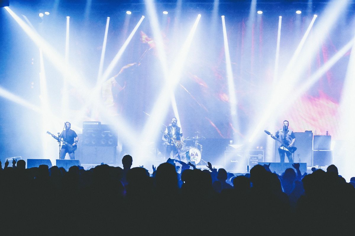 Kult zawładnie Kadzielnią w Kielcach. To będzie niezapomniany koncert